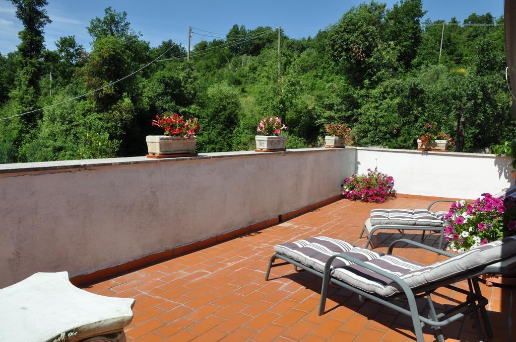 B&B La Palombara Giuliano di Roma Bagian luar foto